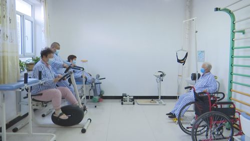 尼勒克县 中医理疗与康复训练并举，先进器械托起百姓健康梦